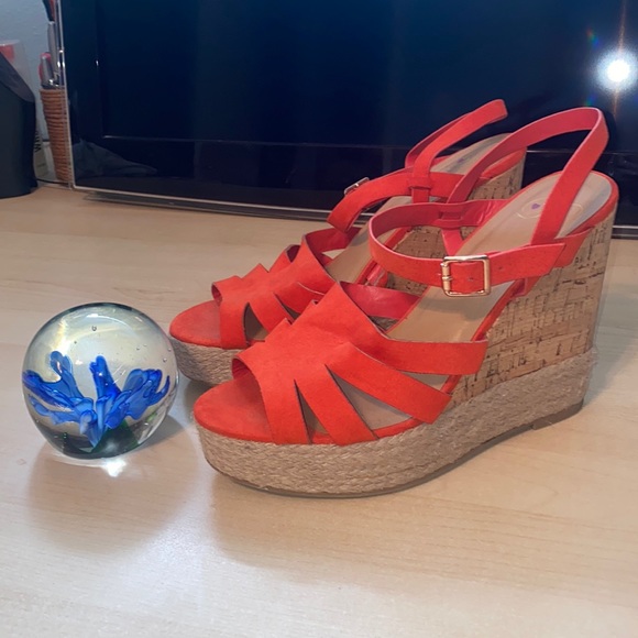 Orange wedges - Picture 1 of 3